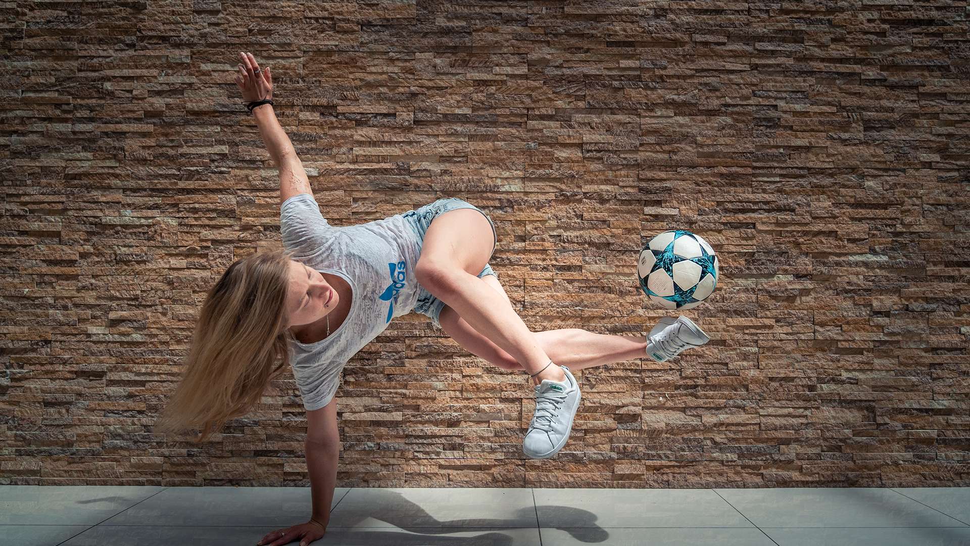 了网坛新力 了网坛新力