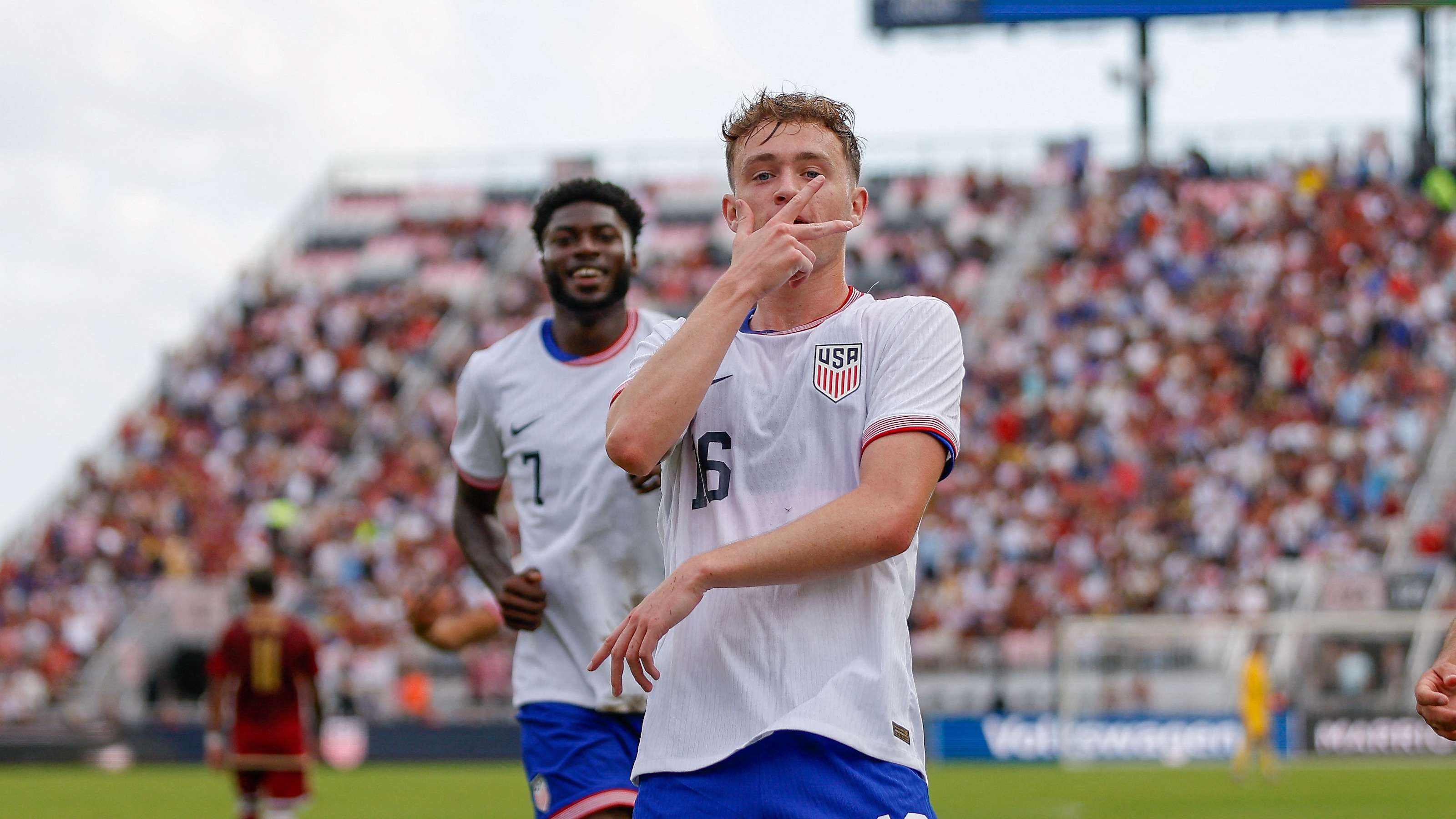 的比赛为例 的比赛为例